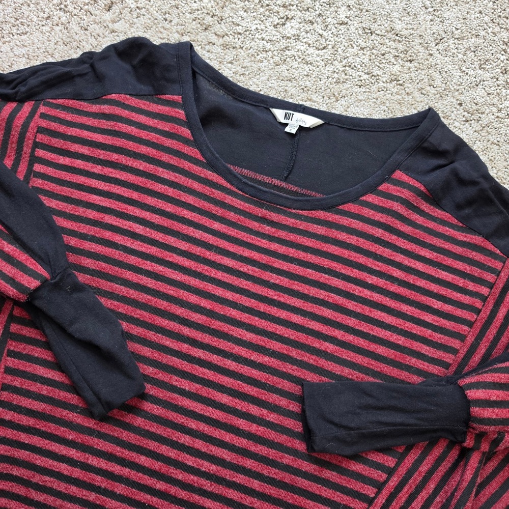 KUT from the Kloth Striped Batwing Top Womens Small Red Black Grunge‎ Indie